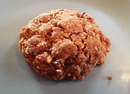 Biscuits aux noisettes et chocolat sans farine