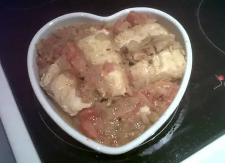 Dos de colin à la tomate
