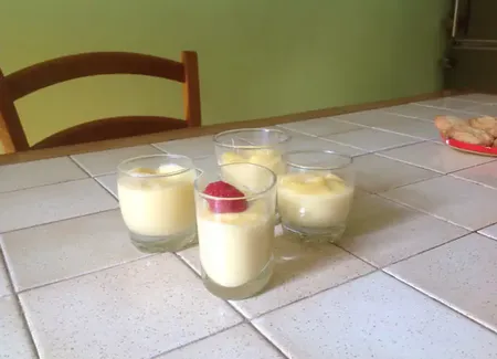 Petits pots de crème à la vanille