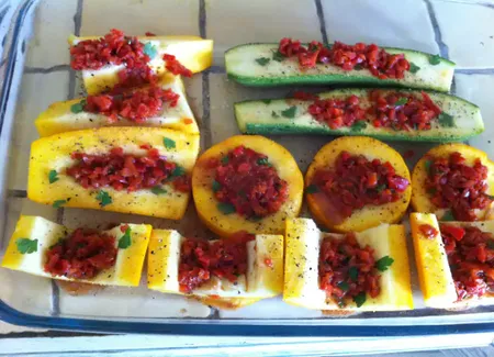Courgettes à la provencale et compotée de poivron rouge