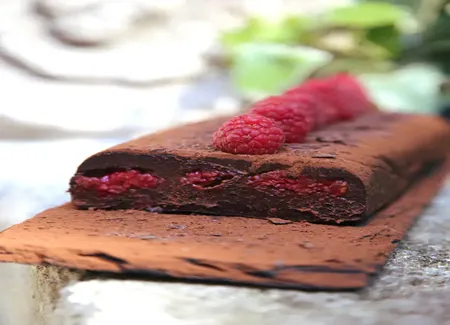 Terrine de chocolat aux framboises