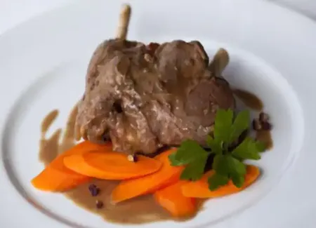 Civet de chevreuil à l'ancienne