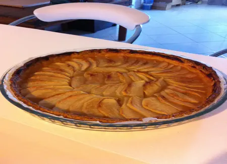 Tarte aux pommes, compote, confiture d'abricot
