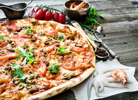 Pizza aux fruits de mer légère