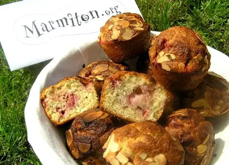 Muffins aux fraises et à la menthe