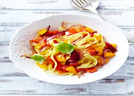 Tagliatelles au mascarpone et au poivron