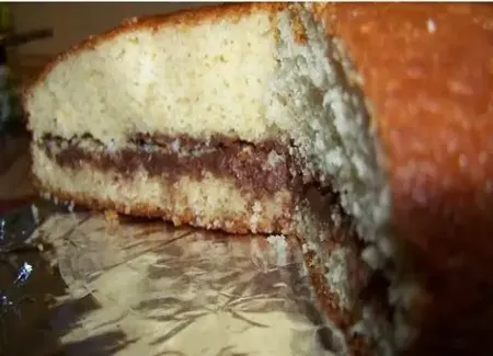 Gâteau au yaourt fourré au nutella