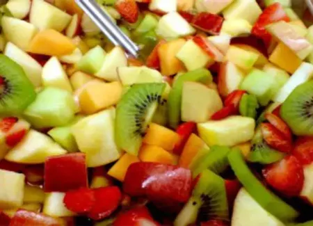 Salade pommes-kiwis (entrée)