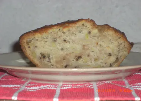 Cake noix, noisettes et pommes