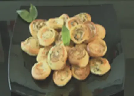 Roulés feuilletés aux herbes