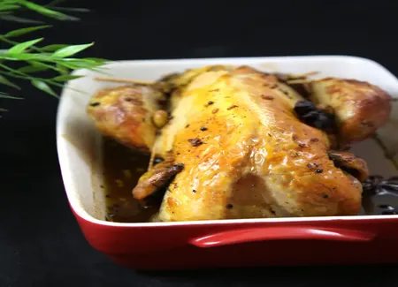 Pintade farcie caramélisée aux épices