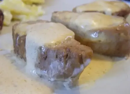 Filet mignon de porc à la moutarde et au miel