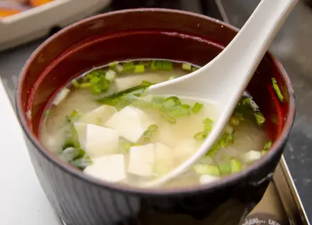 Soupe miso traditionnelle