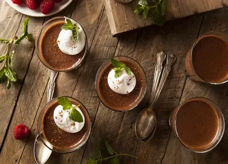 Mousse menthe-chocolat facile