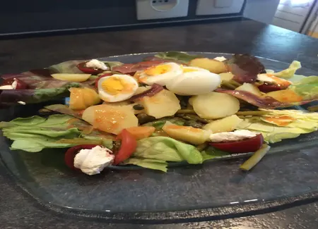 Niçoise aux anchois