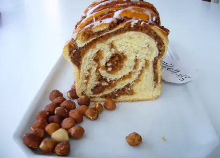 Chinois alsacien aux noisettes (brioche)