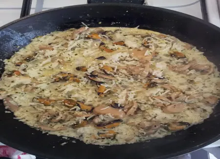 Moules au riz et champignons