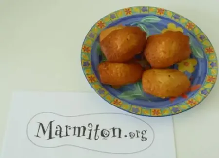 Madeleines saveur amande