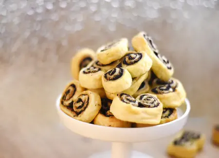 Palmiers à la tapenade
