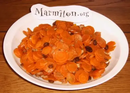Carottes fondantes aux lardons et raisins