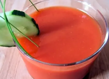 Gaspacho tomate concombre ciboulette