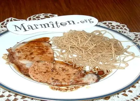 Rouelle de porc au miel et noix de coco
