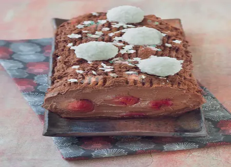 Bûche truffée aux cerises