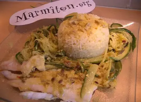 Filets de poisson aux concombres et safran