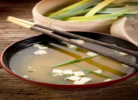 Soupe miso (japon)