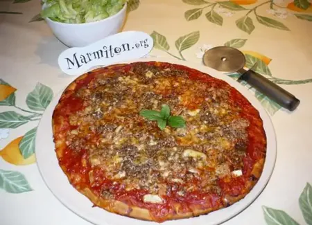 Pizza tonno (au thon)