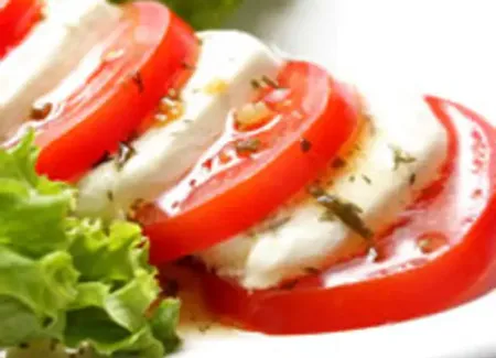 Tomates-mozza aux herbes