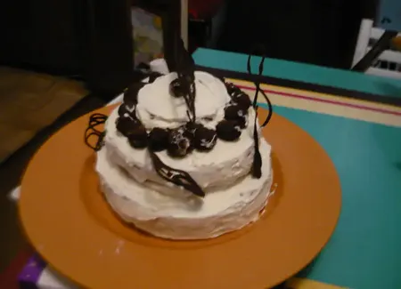 Une pièce montée poire chocolat