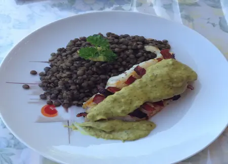 Dos de cabillaud, sauce curry-lentilles chorizo