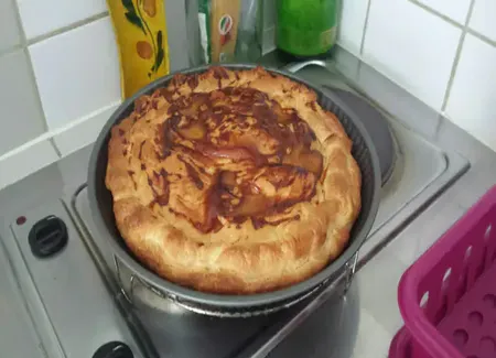 Tourte feuilletée au camembert