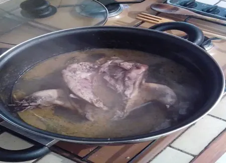 Faisan en cocotte au vin blanc