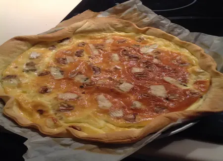 Tarte au fromage râpé, bleu et noix