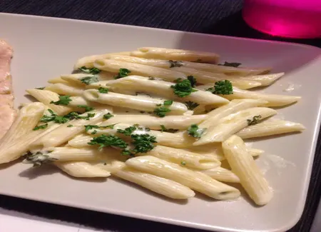 Pâtes sauce alfredo
