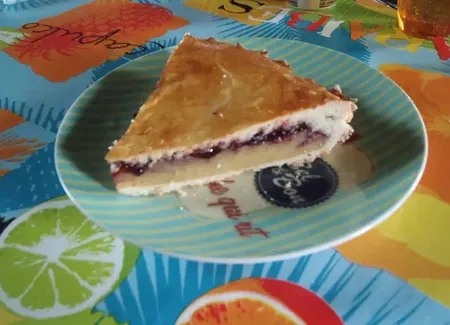 Gâteau basque à la cerise noire
