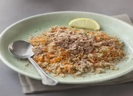 Salade de quinoa aux carottes et au thon