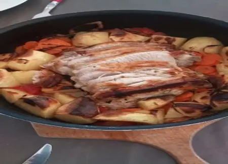 Rôti de porc et légumes en cocotte