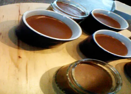 Crèmes desserts gourmandes au chocolat