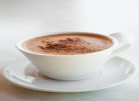 Chocolat chaud crémeux à la pralinoise