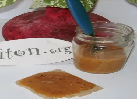 Confiture de lait aux amandes