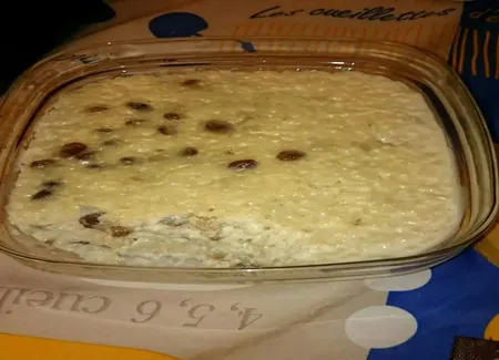Gâteau de riz aux raisins