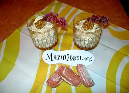 Petites mousses aux noix et aux marrons