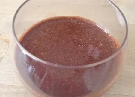 Mousse au chocolat noir et violette