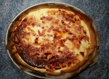 Quiche lardons chorizo emmental
