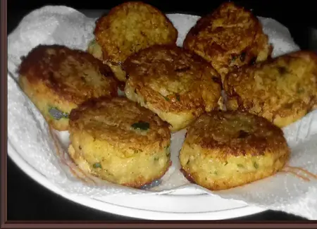Galettes de pommes de terre fourrées au fromage