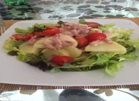 Salade chaude pommes de terre et lardons