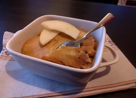 Gratin automnal aux poires, pommes, noix, miel et cannelle
